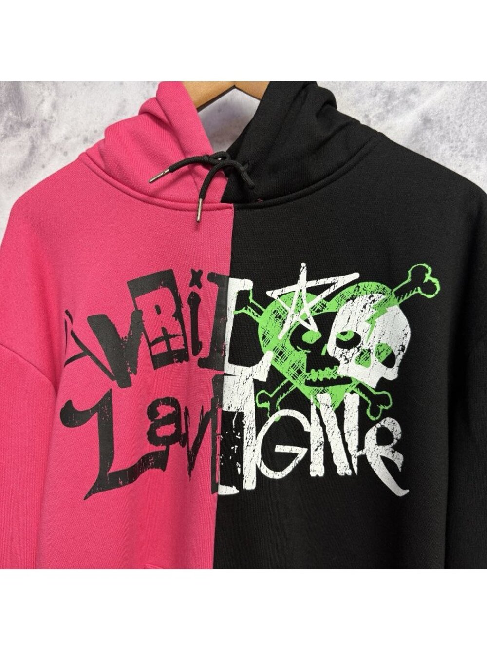 Avril Lavigne Tour Hoodie Sweatshirt Adult Large Pink/Black Rock Concert